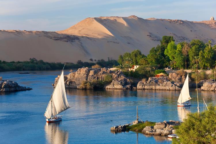 The365Project's tweet photo. Go with the flow in Egypt. Top 5 stops on a Nile cruise: http://t.co/tEaZKPCedR by @Helen_Elfer #travel #lp http://t.co/08H3jo9dL1