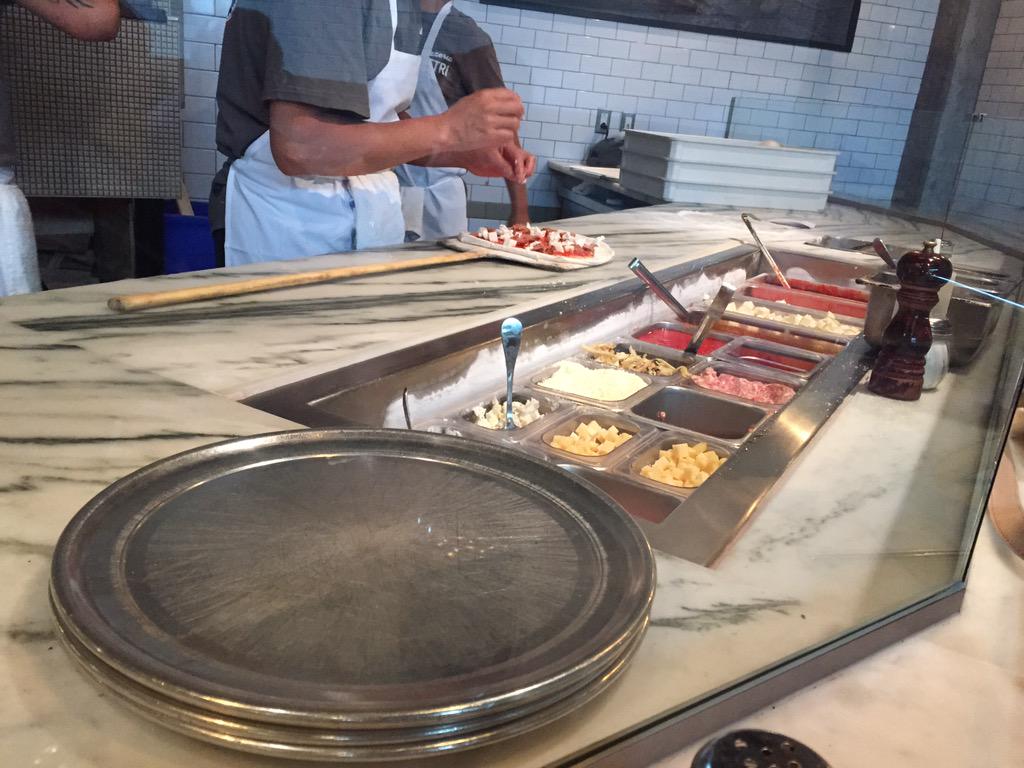 stevemason412's tweet photo. @PizzaVetriPHL http://t.co/RWAoYbQLmm