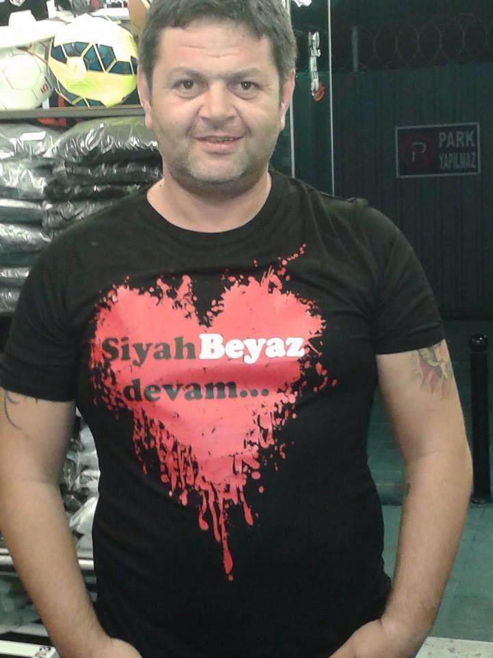 En sonunda Siyah Beyaz devam sloganımı tsort oldu.😄 
@KartalAdamcom <a href="/boboschenko/">KaanbenKaan</a> Teşekkürler Siyah Beyaz devam 🏁