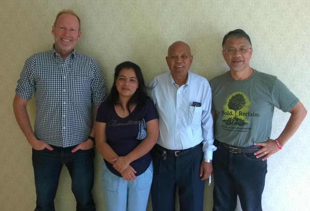 PastorJimLyon's tweet photo. #BeBold2015 : against the wall and for Jesus together: with ChoG family from India and China. http://t.co/CEqlX6r7Gi