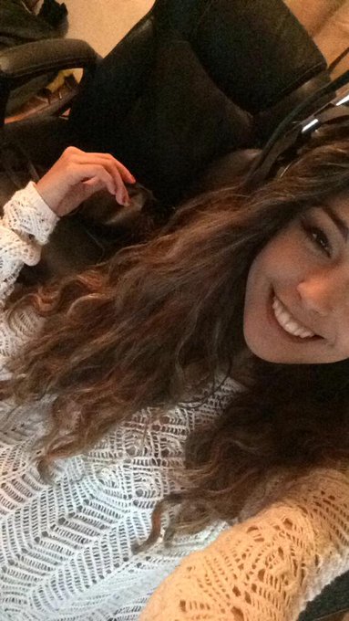 Watch RAE's leaked NSFW photo on TwXstars