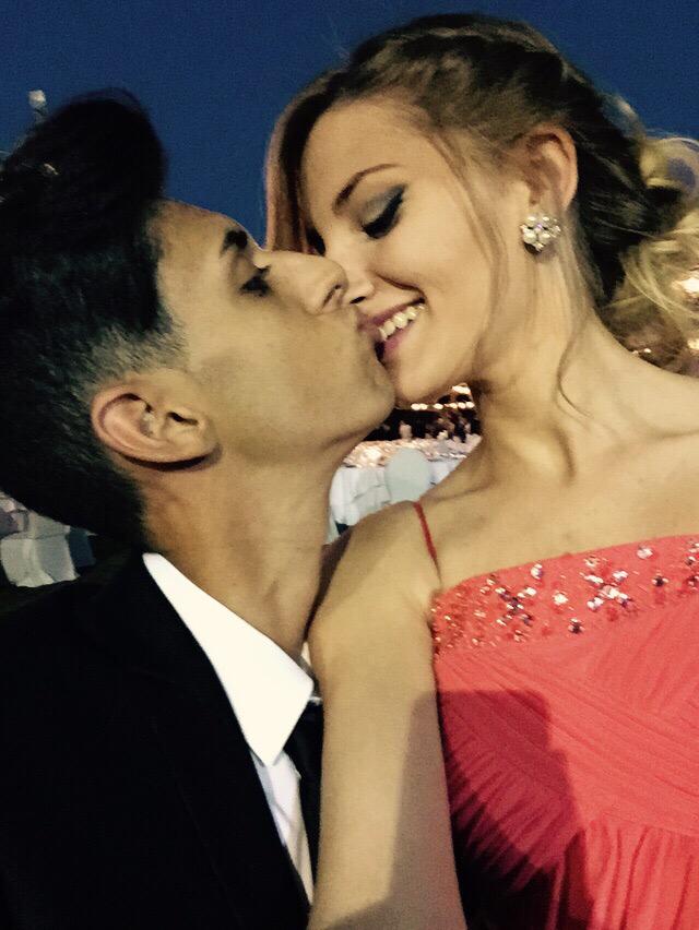 Aliciagg_24's tweet photo. La suerte d mi vida👧🏼👦🏾🍀👣🔐💖 http://t.co/uMtCB2vruN