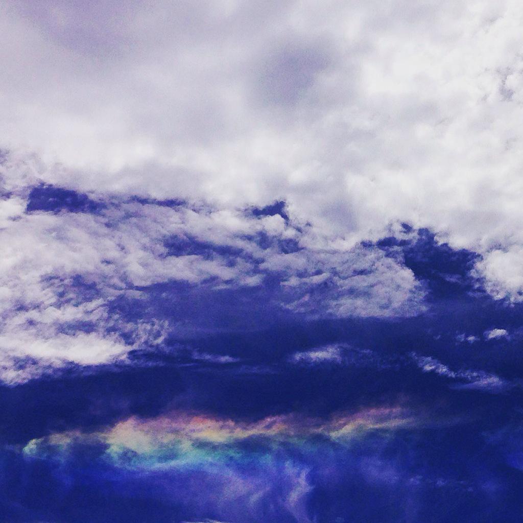MLMGcarnival's tweet photo. “@RaeDunnClay: look UP . . . amazing rainbowy thing above ! http://t.co/yArq18r1gJ”

#LoveWins lol 
@MichelleGregor @LilMoLove @SFPride