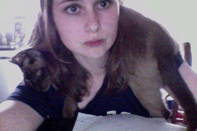 juliemartinixo's tweet photo. #howIstudy http://t.co/5yYPrMV8AK