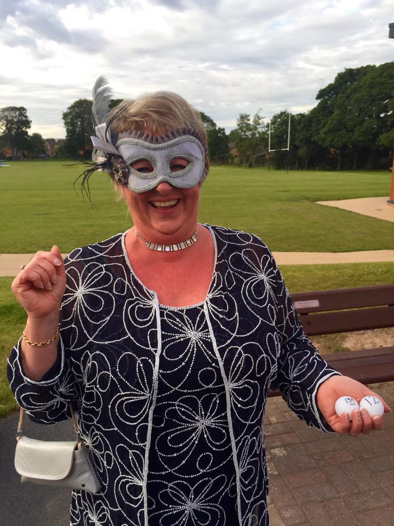 OwdNellsTavern's tweet photo. Guess who???? @kirkhamGrammar @KGJS_ @friendsofkgs #SummerBall Well done to all involved #CrackingEvening 10/10 http://t.co/rKVsI55MuL