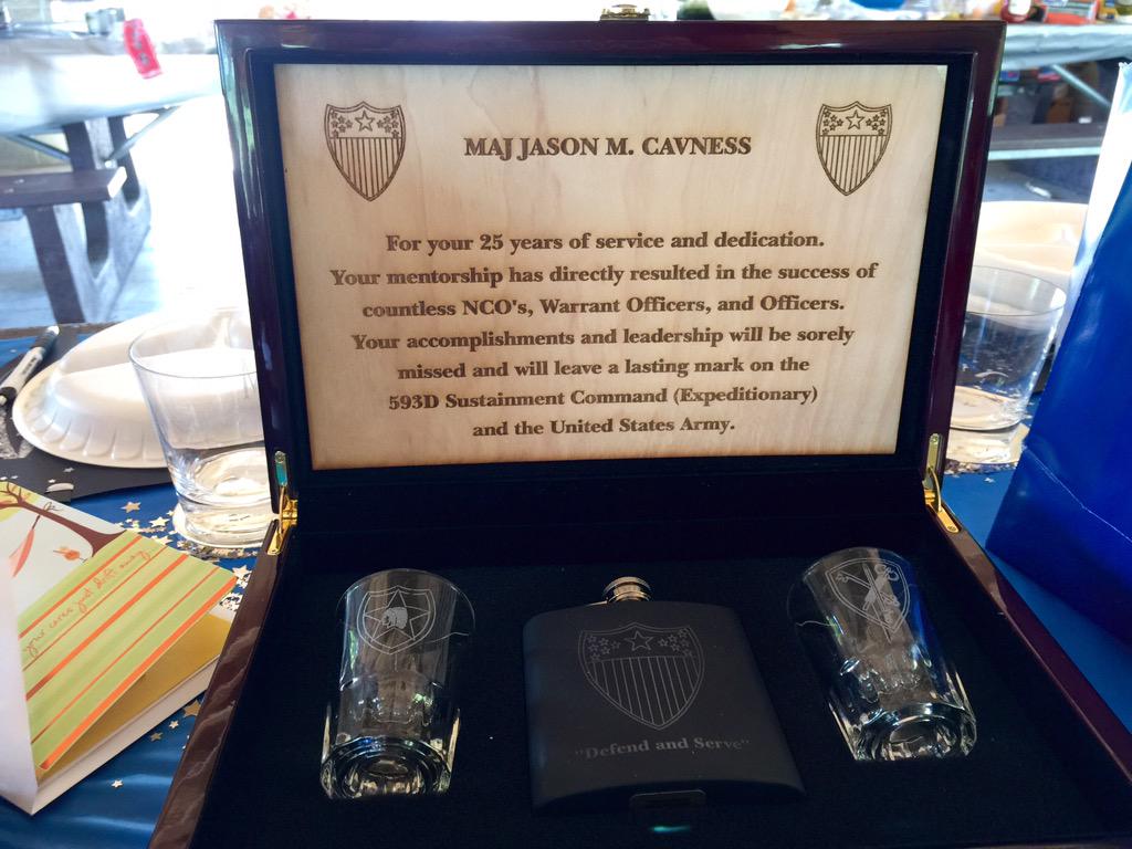 OptimusDiaz's tweet image. Happy Retirement, @JASONCAVNESSHR. #DefendAndServe