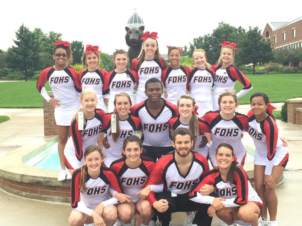 FO Cheer 15-16 tweet media