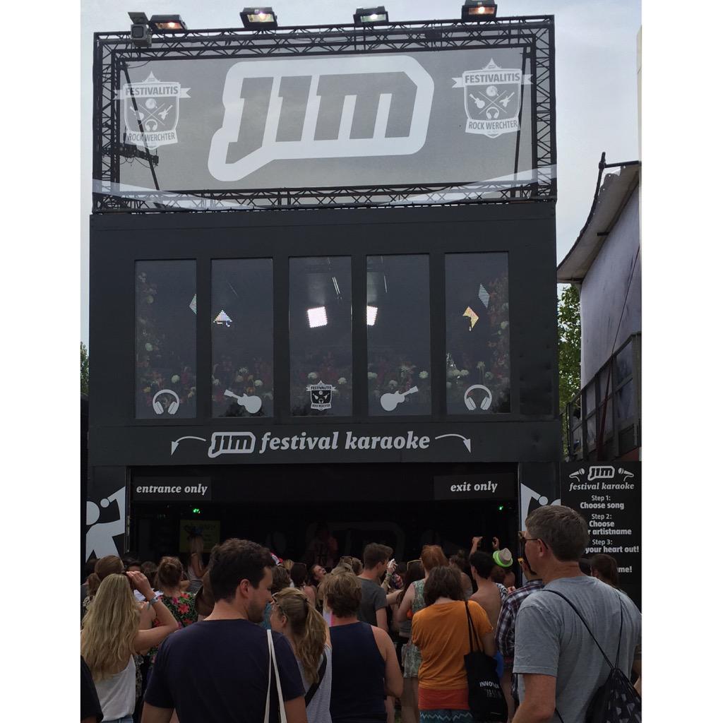 Dag 3 zit er op! Tot morgen in onze festivalstand of vanaf 20.00 LIVE bij JIM! #RW15 #Festivalgevoel