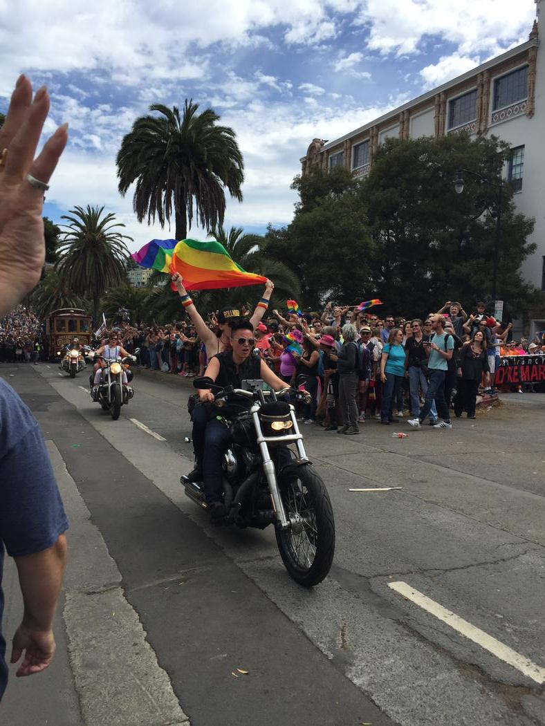 Who rules the world?! The dykes do! #DykeMarch #SanFrancisco