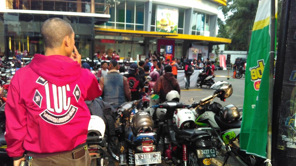 LOC_BANDUNG's tweet photo. , #LOC #balder #newversion #seetheright http://t.co/V6k7th9WAa