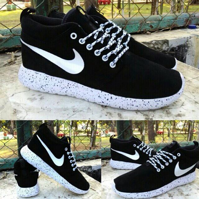 LuckyShopID's tweet photo. Nike Roshe Run High. Size:39-44. Rp 430.000 http://t.co/9PxSNAjFqc