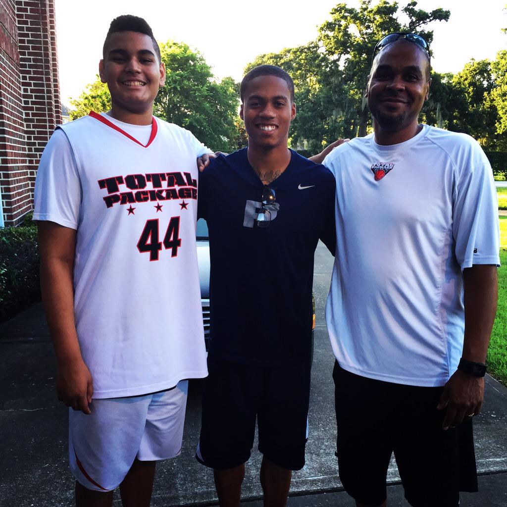 Here\s wishing Joseph young a happy birthday! We wish him the best of luck in the NBA with the pacers! 