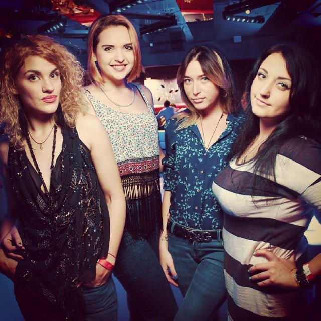ck_insta's tweet image. #prettygirls #reflectionclub #reflection #party #ukraine #followme сфоткав syslobelka