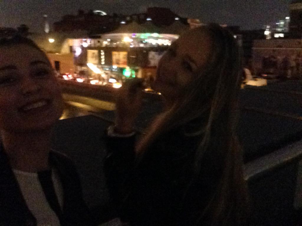 RyabovaMasha's tweet photo. Мама, когда я рядом с ней я забываю где, я забываю кто я❤️ @brainsbreak http://t.co/0GE50WsXDp