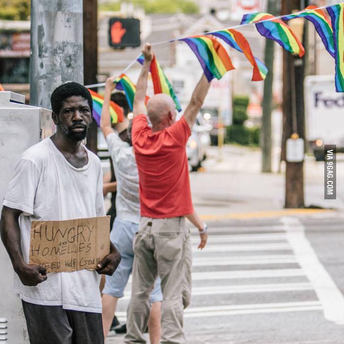 AbbsSa_'s tweet image. This world is messed up #lovewins #stupidity #therealproblem