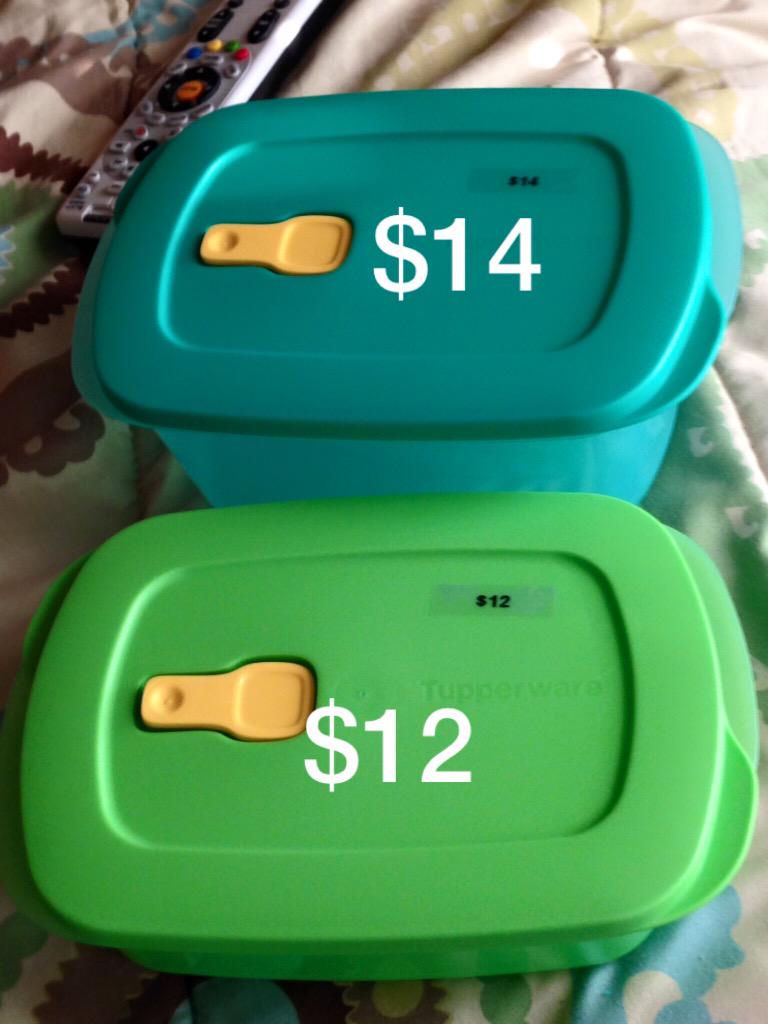 cnjean's tweet photo. Tupperware for Sale http://t.co/lLuzxzswYT