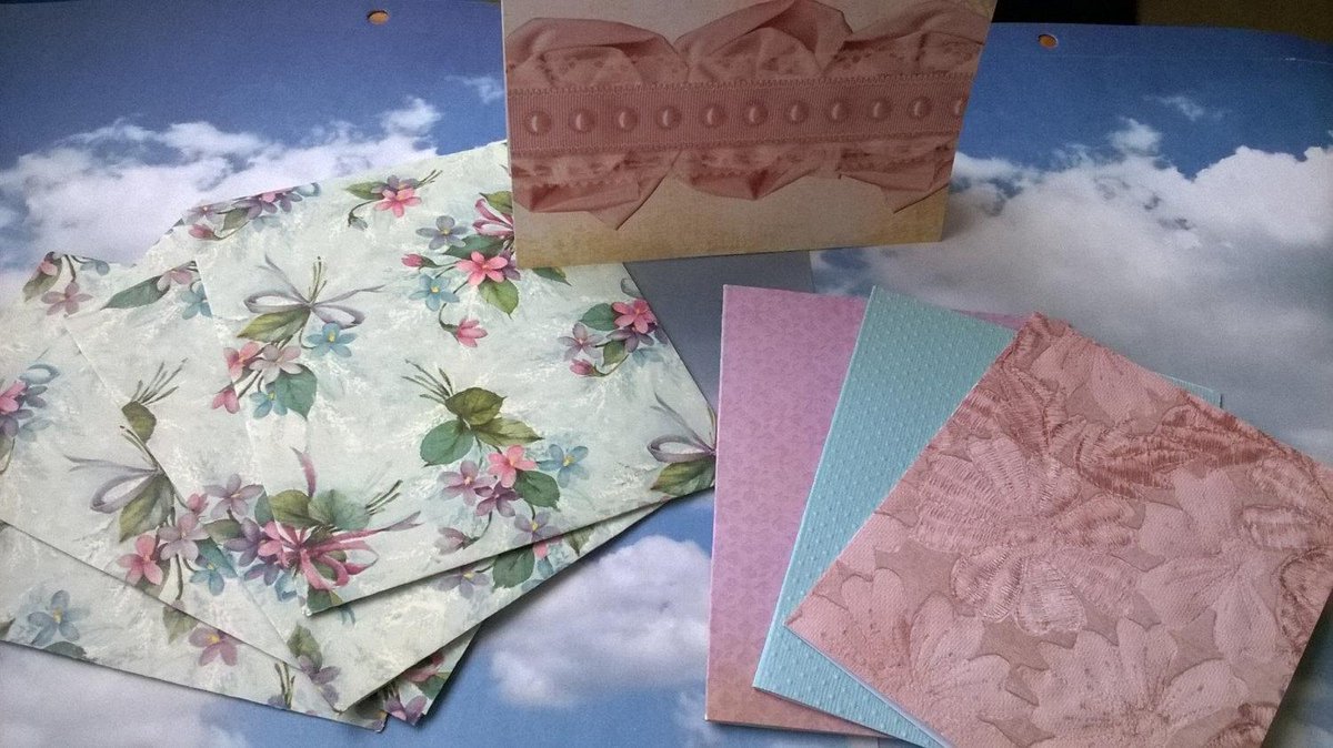 AlwaysnBlossom's tweet image. Blue Floral Greeting card set blank cards Feminine envelope statio… etsy.me/1IkoKpy #Etsy #DecorativePattern