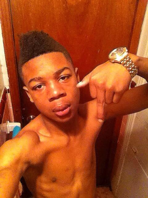 DubLul's tweet photo. Fav this for a LateNight Post. 👑😴 http://t.co/jVc6bWsXoM