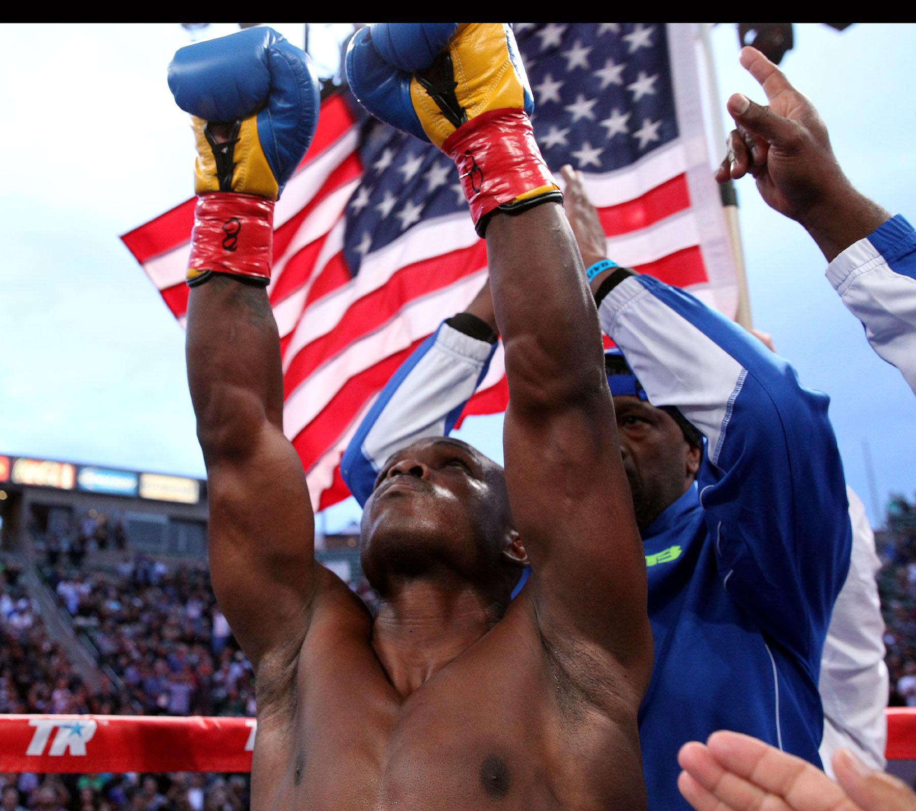 Top Rank Boxing on Twitter ".Timbradleyjr winning in dramatic fashion