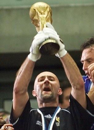 Happy Birthday.. Fabien BARTHEZ
28 Juni 1971 