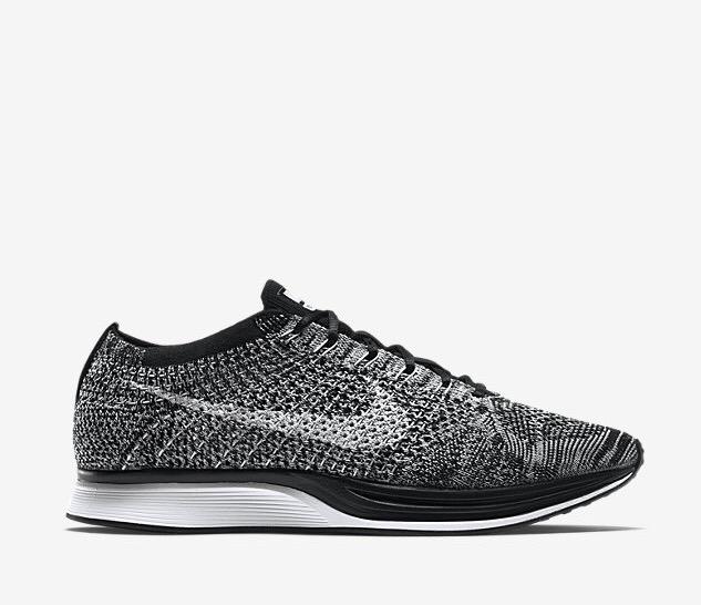 St0neD_Bull's tweet image. Nike UK bit.ly/1KmcElS @vTriKz @freickmi @SneakerRetweets @RetweetsAll @ShoutRTs @Promo4Free @Soul_For_Soles