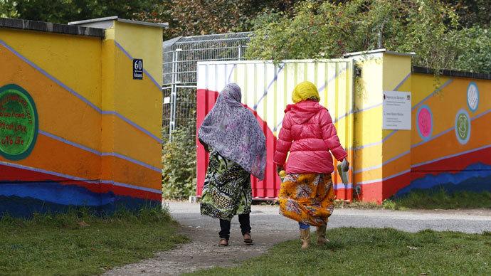 Bavarian school girls told to cover up to not provoke Muslim refugees