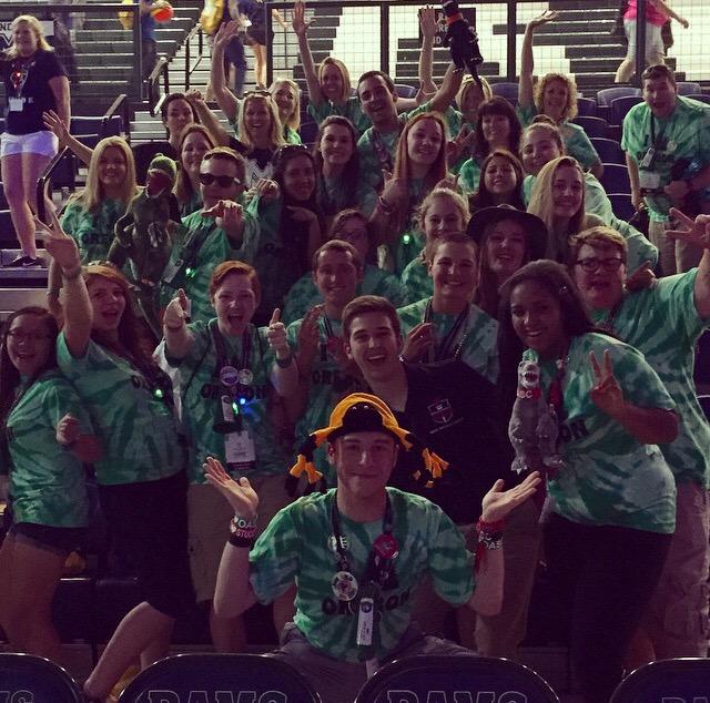 smithhaley25's tweet photo. I β€οΈ my Oregon family! #oasc2nasc #NASCconf15 http://t.co/XayVWoLD20