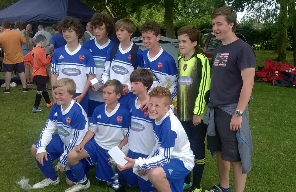 JayJaywb's tweet photo. A amazing day yesterday st tournament with my son which they won @myjoe75 @Joe_lfc_brown  back to his best http://t.co/uUXnUkgiw6