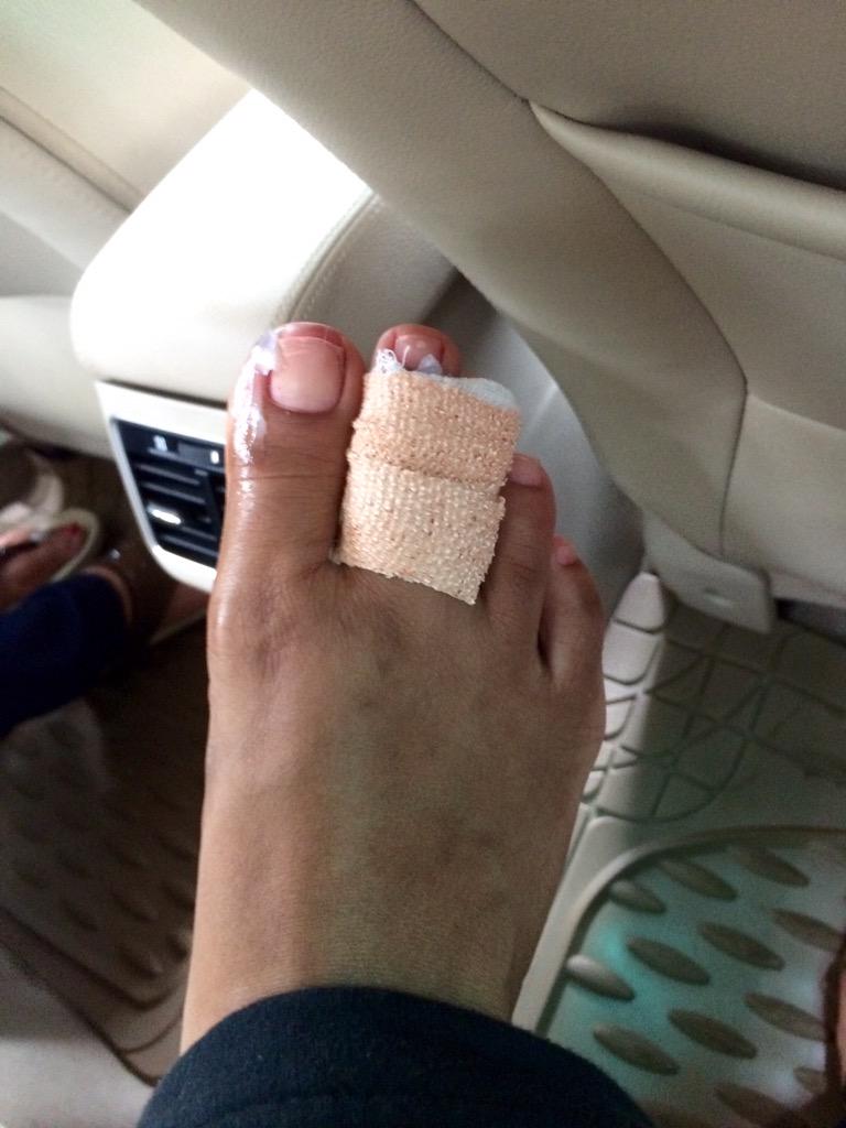 TanviSadekar's tweet photo. @marzfernandes @rohanbabu @anish88 I got woken up by this...😓 http://t.co/MF9ZeJUVXh