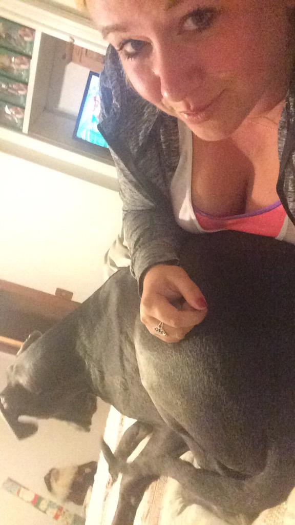 channing_hine's tweet image. Are you comfortable? #GreatDaneProblems