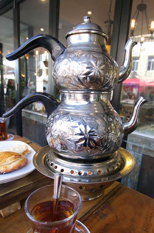 HowToTapas's tweet photo. #sunday #brunch at Yenikoy, with an impressive pot of Turkish #tea! http://t.co/mRB6XP17nS #sydneyeats #newtownsydney http://t.co/BDjz6ma47x