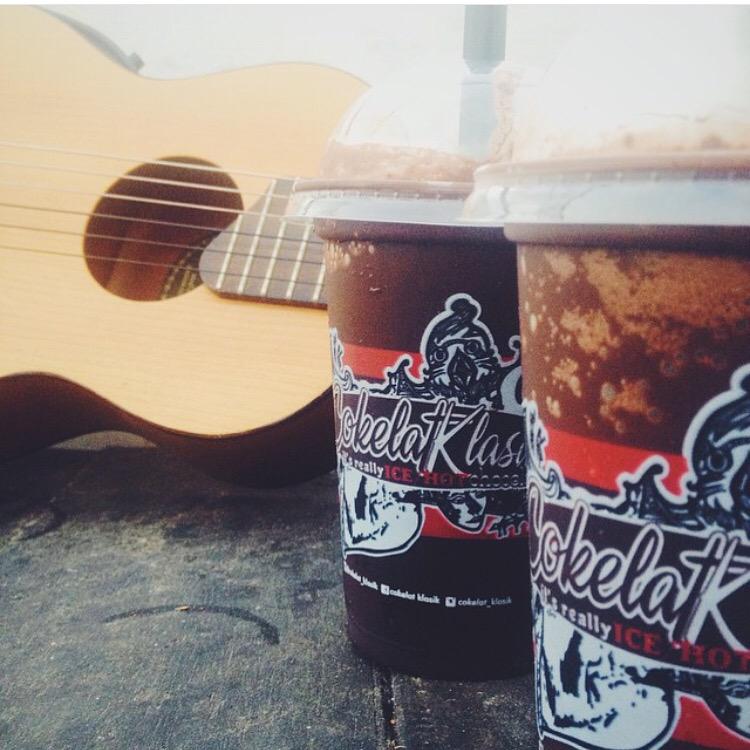 Wuhuuu siang2 gini masih pada kuat ga puasanyaaaa ? Jangan lupa yaaa ntr Nyokelat pas buka ✈️