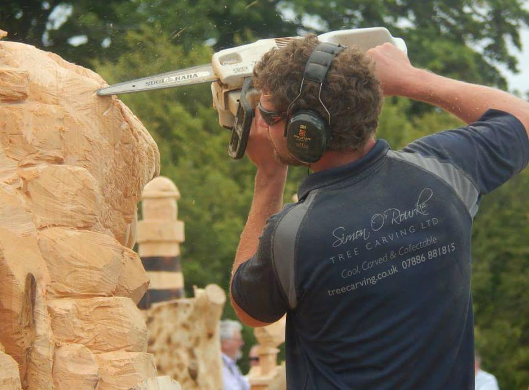 JudeMal's tweet photo. @NorthWalesDirec Great day yesterday @WoodfestWales watching @treecarving Danny Thomas, Harry Thomas + more! 🌞 http://t.co/aj0ooKZuGc