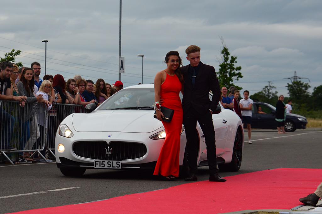 rebecca wood (@beccawood23) on Twitter photo 