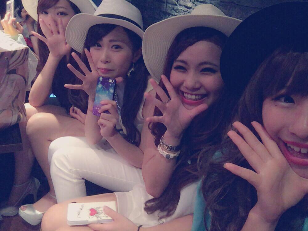 miopinx's tweet photo. 6/27 RDFๅๆฅญใคใใณใโจ
ใใกใใใกใ็ทๅผตใใใใฉ
ๆฅฝใใใฃใใญ๐โจ
#RDF
#RDFcollection http://t.co/rN4i2La6Lk