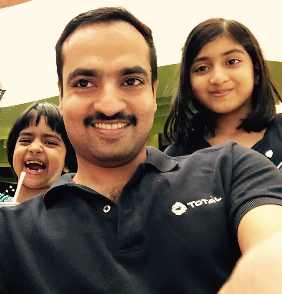 #SelfieWithDaughters ,not for publicizing my daughters pics but since some r against it, here it is PM @narendramodi