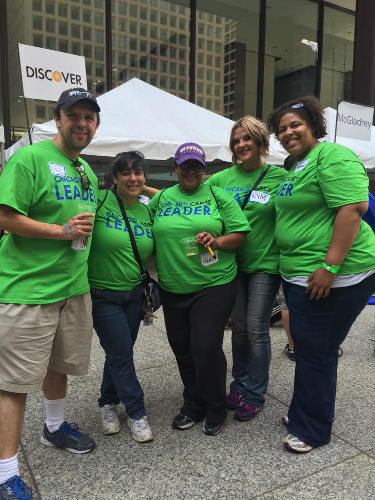 kaye_squared's tweet photo. Super proud to have served yesterday at ServaThon 2015! #imimpact @ChicagoCares http://t.co/y0xRYkgIwJ