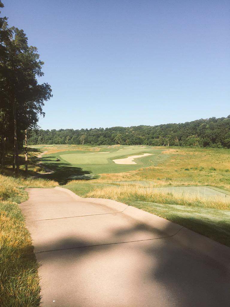 OldeStoneBG's tweet photo. 2015 Men's Club Championship final matches underway here at beautiful Olde Stone! http://t.co/7pv4QyfG52