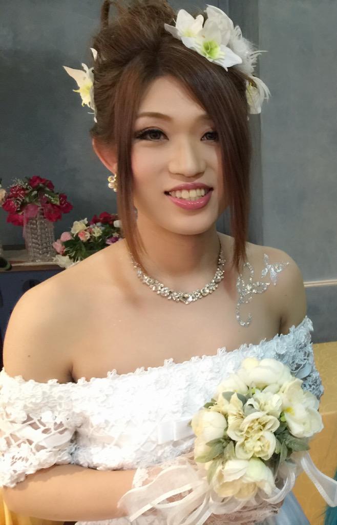 紗里菜 Sally 昨日6 27 土 は 第4回レインボーブライダルショー に花嫁モデルとして参加してきました 初のウエディングドレスは孫にも衣装ww 観覧に来てくれた方 メイクさんたち 麻倉ケイトさんはじめ主催者の皆様 ありがとうございました 紗里菜 Sally 昨日6 27 土 は 第4回レインボーブライダルショー に花嫁モデルとして参加してきました 初のウエディングドレスは孫にも衣装ww 観覧に来てくれた方 メイクさんたち 麻倉ケイトさんはじめ主催者の皆様 ありがとうございました