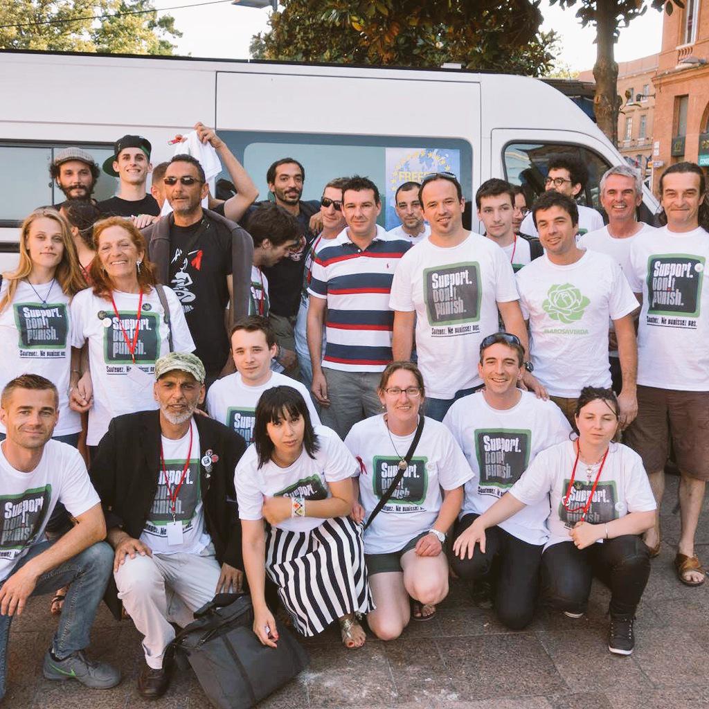 SDPFrance's tweet photo. Campagne contre la criminalisation des usager-e-s de drogues #SupportDontPunish @Toulouse, 26 &amp; 27 juin @SDPcampaign http://t.co/G9csMKb5Tp