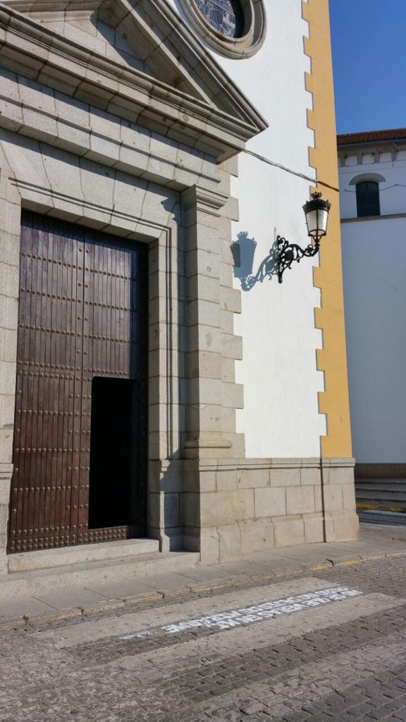 Prohombre1's tweet photo. Retales de las últimas http://t.co/09ZMhv5zrV