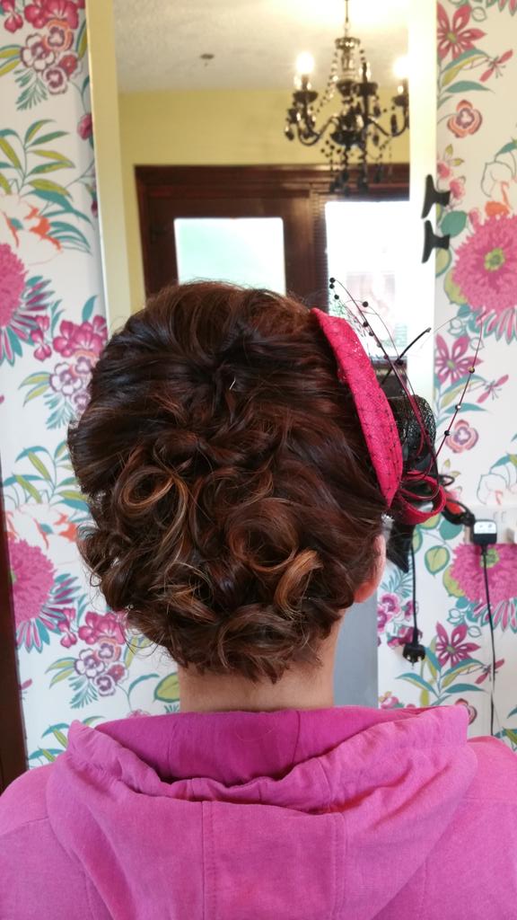 Gibson_Hair's tweet photo. Few of my fav s #glamhair #weddings #makeupartist #hairstyles @Gibson_Hair @lisawatter3 http://t.co/zPgSObOzAW