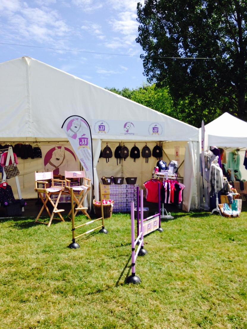 jjjumpinguk's tweet photo. Last day at Hickstead - our stand is re stocked and ready! http://t.co/87u6p2ruHc