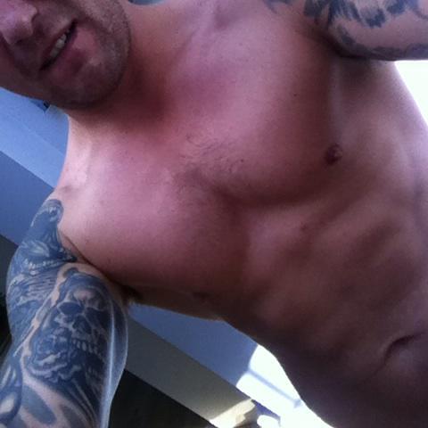 J00HNJ's tweet photo. @chris_irwin want some? Lol! http://t.co/YM3ZuCY7Wy
