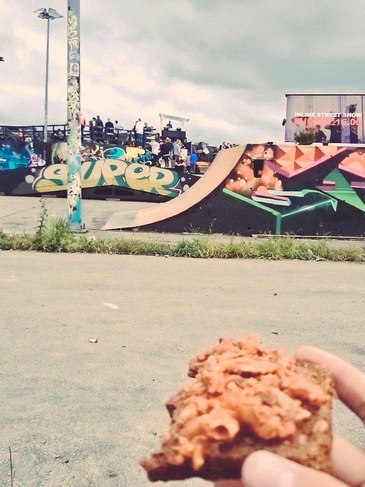 mortbopet's tweet photo. Skate og makrel! #rf15 http://t.co/Es4qQMeIcz
