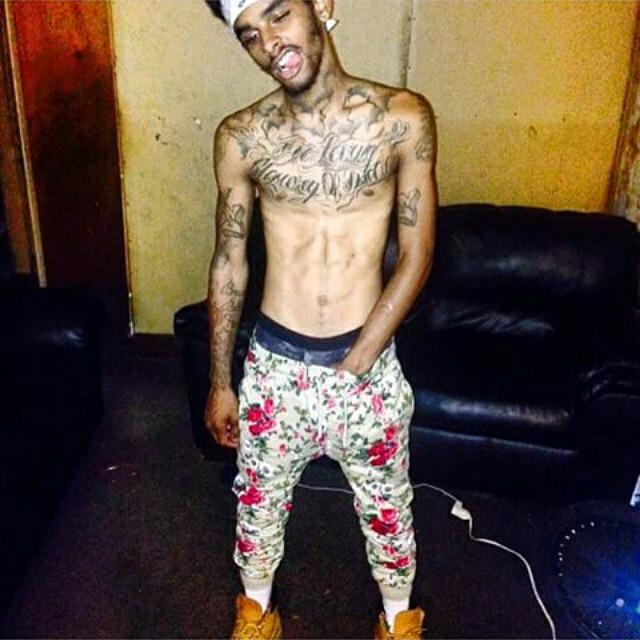 HeemyHeem_'s tweet photo. If she can still talk while y'all Fuckin..  You ain't hitting it right 😏💦 http://t.co/7uDgN6hmB2