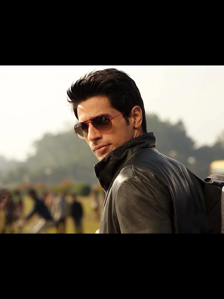 Zee Hindi (@zeehindi) on Twitter photo 