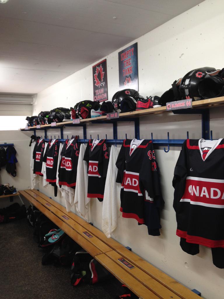 I love game days! <a href="/zug2015/">zug2015</a> @CanBallHockey