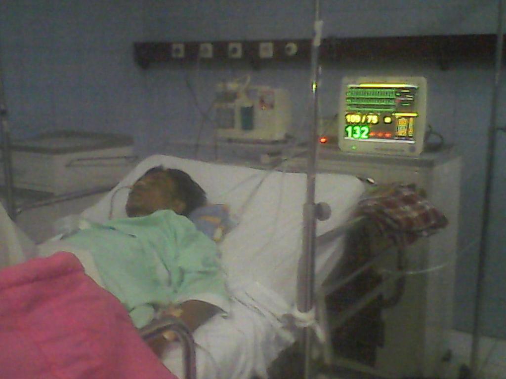 NikaaAzhar tweet picture
