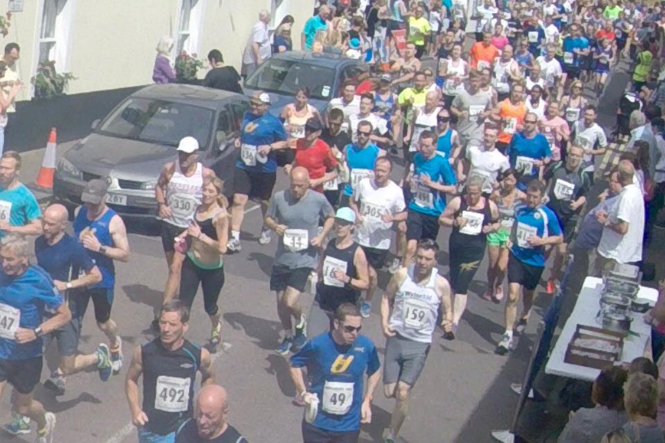 Bellhorndon's tweet photo. Congratulations to our Head Chef Stuart Fay, Bar Manager Gary Collins &amp; Liam Appleyard who all run the @Horndon10k http://t.co/oI93tgxSxJ